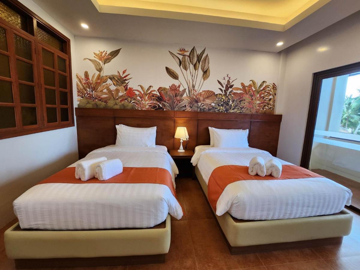 Costa Celine Beach Resort Kinablangan 외부 사진
