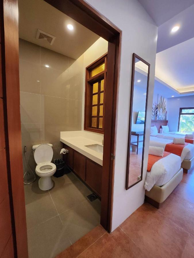Costa Celine Beach Resort Kinablangan 외부 사진
